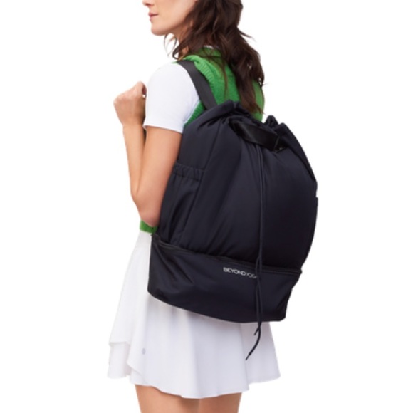 Beyond Yoga Handbags - NWT Beyond Yoga Convertible Gym Bag in Black